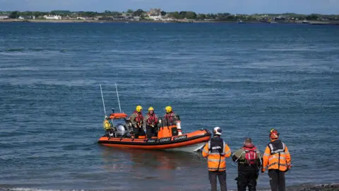 9669aa60-5ea8-11f1-9c69-5be5e9be5821.jpg Search operation launched after fishing boat sinks
