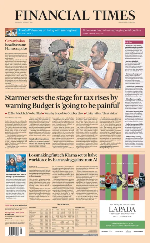 Il titolo in prima pagina del Financial Times recita: "Starmer apre la strada all’aumento delle tasse avvertendo quel budget 