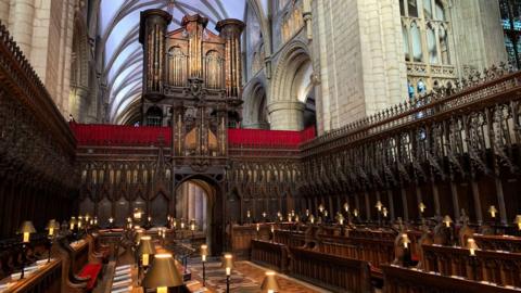 The organ in the Gloucester Cathedral