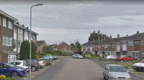 Google StreetView image of Cowdray Way in Elm Park.