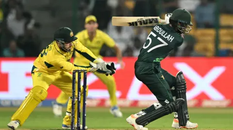 Australia wicketkeeper Josh Inglis and Pakistan batter Abdullah Shafique