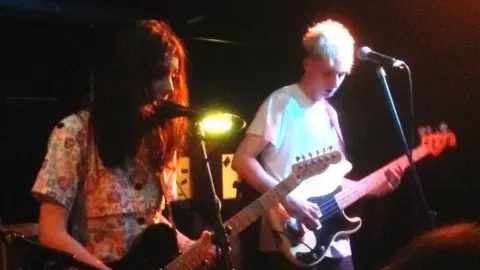 Danny Fullbrook/BBC Ellie Rowsell and Theo Ellis play on stage at Bedford Esquires in 2014