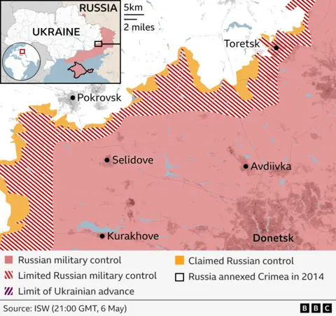 Close-up map showing which areas to the west of Donetsk are under Russian military control or limited Russian control