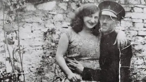 Geraldine Connon Neska Leopold and Fermanagh man Tommy Rolston, who married in 1930