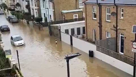 Dan Thomas Flooding in Ryde