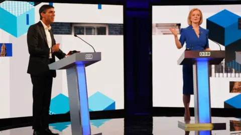 Getty Images Rishi Sunak and Liz Truss at a BBC TV debate