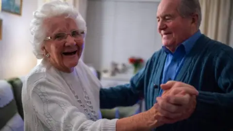 PISHDAAD MODARESSI CHAHARDEHI Lily and Trevor