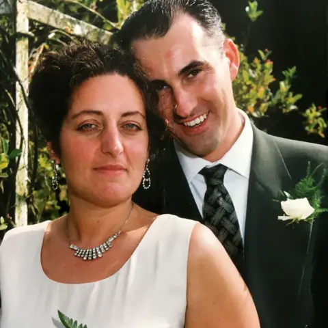 S & T Bonnar Yve and Maurice Gibney on their wedding day