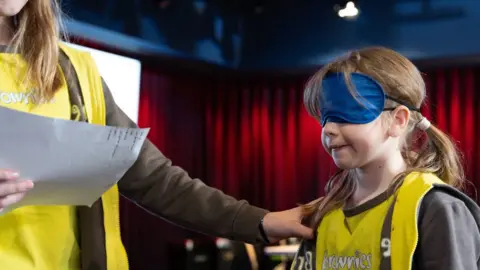 Girlguiding Brownies at a digital session