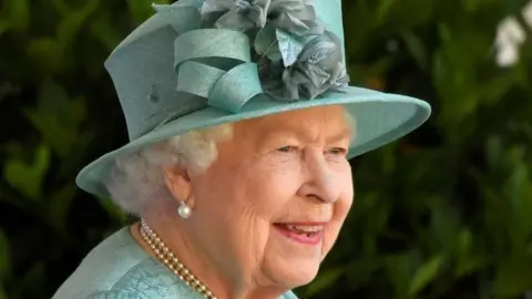 Reuters/Toby Melville/Pool/File Photo The Queen