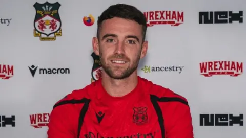 Ben Whiteman signing for Wrexham