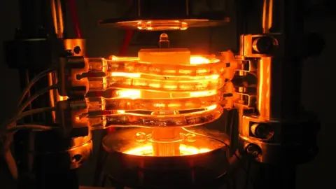 UKAEA Equipment for nuclear fusion tests