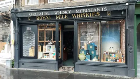 Royal Mile Whiskies shop