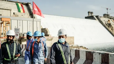 Workers at the Grand Ethiopian Renaissance Dam