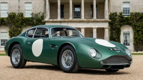 PA Aston Martin DB4 Zagato