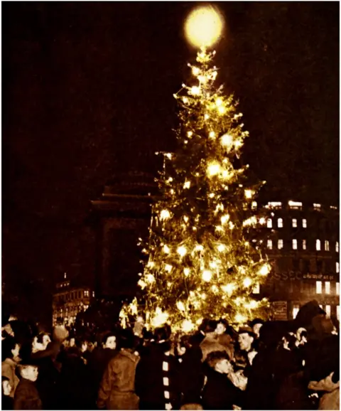 Getty Images Trafalgar tree