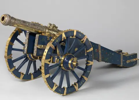 Rijksmuseum Το διάσημο Cannon Kandy είναι ένα από τα έξι αντικείμενα που το Rijksmuseum στο Άμστερνταμ λέει ότι θα επιστρέψει στη Σρι Λάνκα αργότερα φέτος.