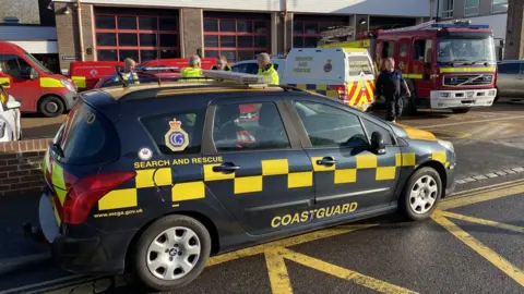 Eddie mitchell Search for Anthony Knott