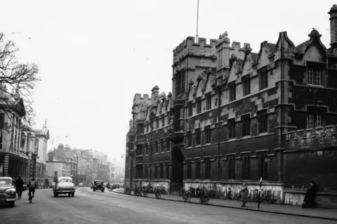 Meager University College Oxford