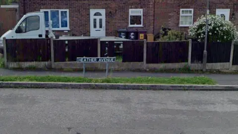Google Heather Avenue Holmewood