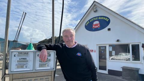 Alderney Politician Advocates Fuel Duty Relief as Prices Surge