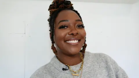 Shea Osei: Nails of Enchantment in the Spotlight