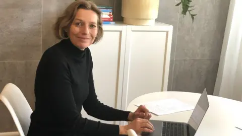 Dr Malin Lindelöw Dr Malin Lindelöw