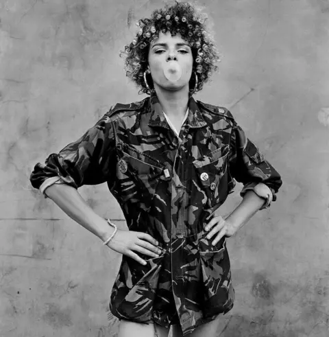 Simon Murphy Paisley