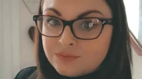 Jess Hanshaw Jess Hanshaw