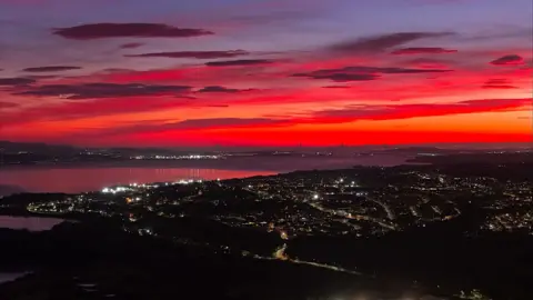 Red sky at night