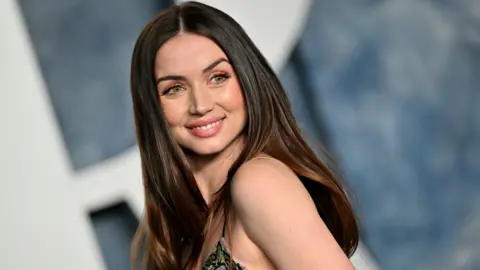 Getty Images Ana de Armas attends the 2023 Vanity Fair Oscar Party Hosted By Radhika Jones at Wallis Annenberg Center for the Performing Arts on March 12, 2023 in Beverly Hills, California