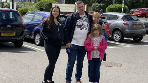 Simply Mustangs UK Scholefield family