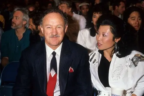 Getty Images Gene Hackman dan istrinya Betsy Arakawa 