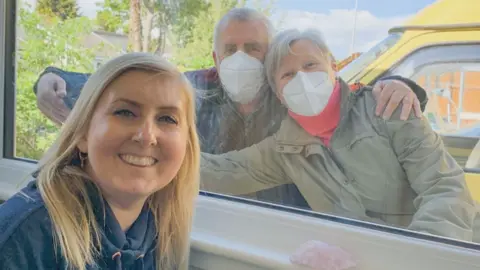 Fi Munro Fi Munro self-isolation