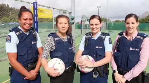 Waitemata Police Waitemata Police officers talk about their unusual arrest