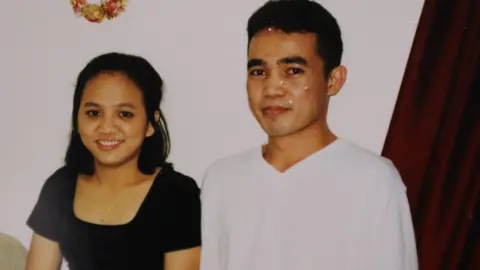 Joanne Canlas Nurses Joanne and Emerson Canlas