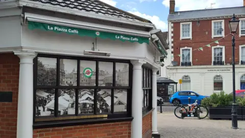 WordSetFree Ltd La Piazza in Bedford