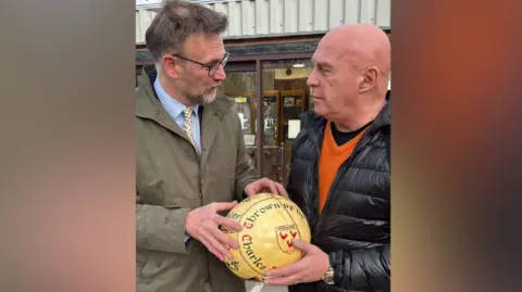 Hansons Auctioneers Charles Hanson and Tim Lane