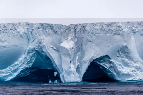 Getty Images Iceberg A23a drifting in the southern ocean having broken free from the Larsen Ice Shelf.
