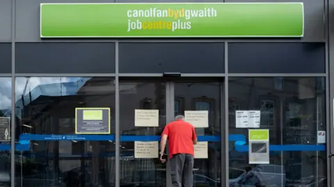 Getty Images Welsh Job Centre Plus (Canolfan Byd Gwaith)