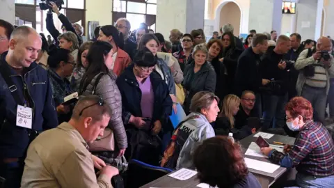 Reuters Voters in Rostov-on-Don, 24 September