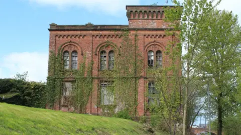 Billy McCrorie Rosefield Mills