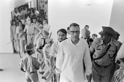 Sondeep Shankar/Getty Images Former Defence Minister Bansi Lal (1927 – 2006) was arrested in his hometown of Bhiwani in Haryana for corruption of Youth Congress funds, August 24, 1977. (Photo by Sondeep Shankar/Getty Images)