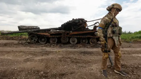 Reuters: В Україні знищено російський танк