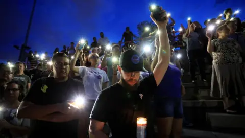 Reuters mourners in El Paso