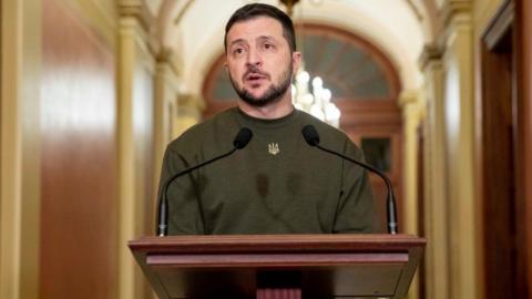 Russia Plans To 'exhaust' Ukraine With Prolonged Attacks - Zelensky ...