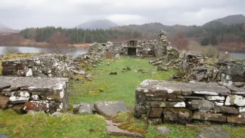 Moidart History Group St Finan's Isle