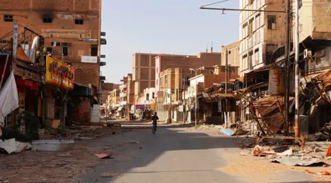 Reuters A city devastated by Sudan's year-long civil war Residents in Omduran have found themselves besieged in their homes