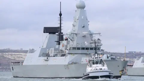 HMS Dragon sets sail from Portsmouth Harbour in March