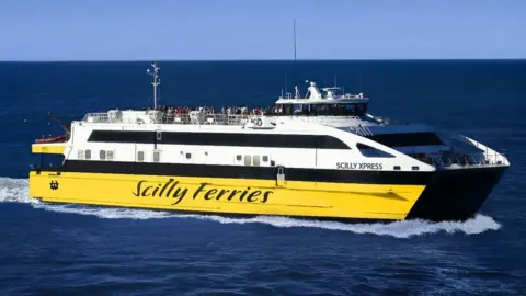 Scilly Ferries New ferry
